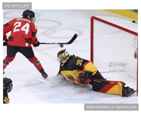 加拿大女冰首节13次有效射门,但未能转化为进球